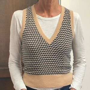 Cashmere Jacquard V-neck Sweater Vest